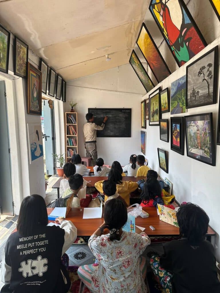 Htin Shuu Yeik Art Class